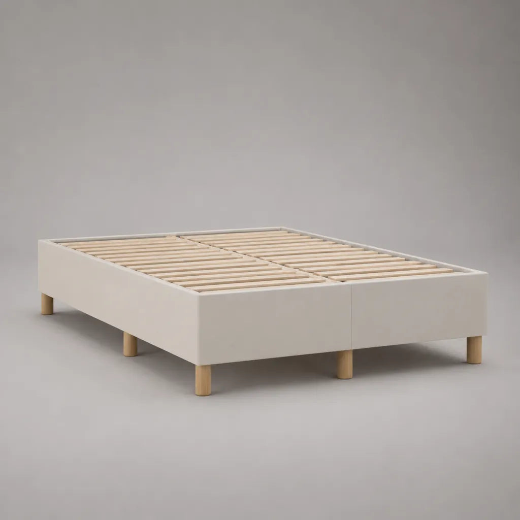 Cadre de lit double 160 × 200 cm en MDF avec sommier à lattes en pin massif, blanc et bois naturel